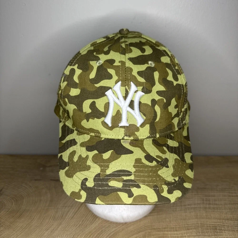 New York Yankees Hat Budweiser  MLB‎ Embroidered Camouflage Snapback Hat Cap